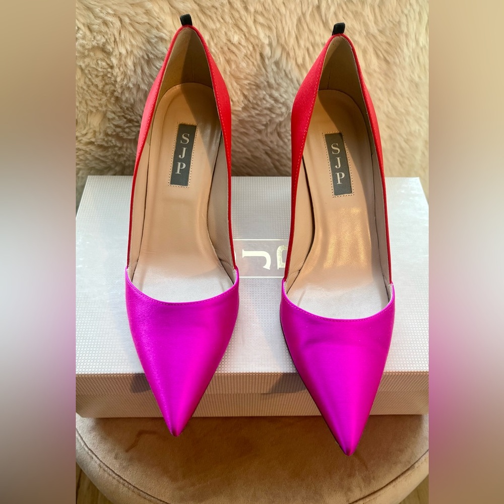 Sarah Jessica Parker SJP Rampling 70 Pump.